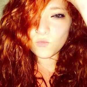 Meet your Posher, Desiree